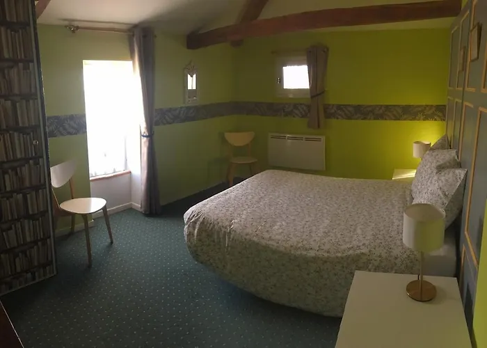 Дом отдыха Historique Du Sourdy 17km Puy Dufou La Gaubretiere